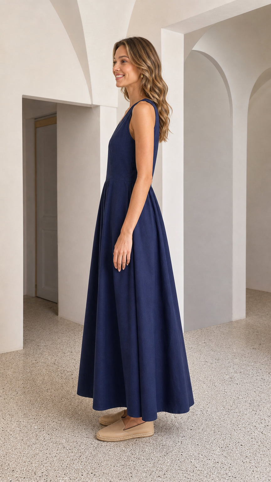 Women's V-Neck Sleeveless Pleated Maxi Dress