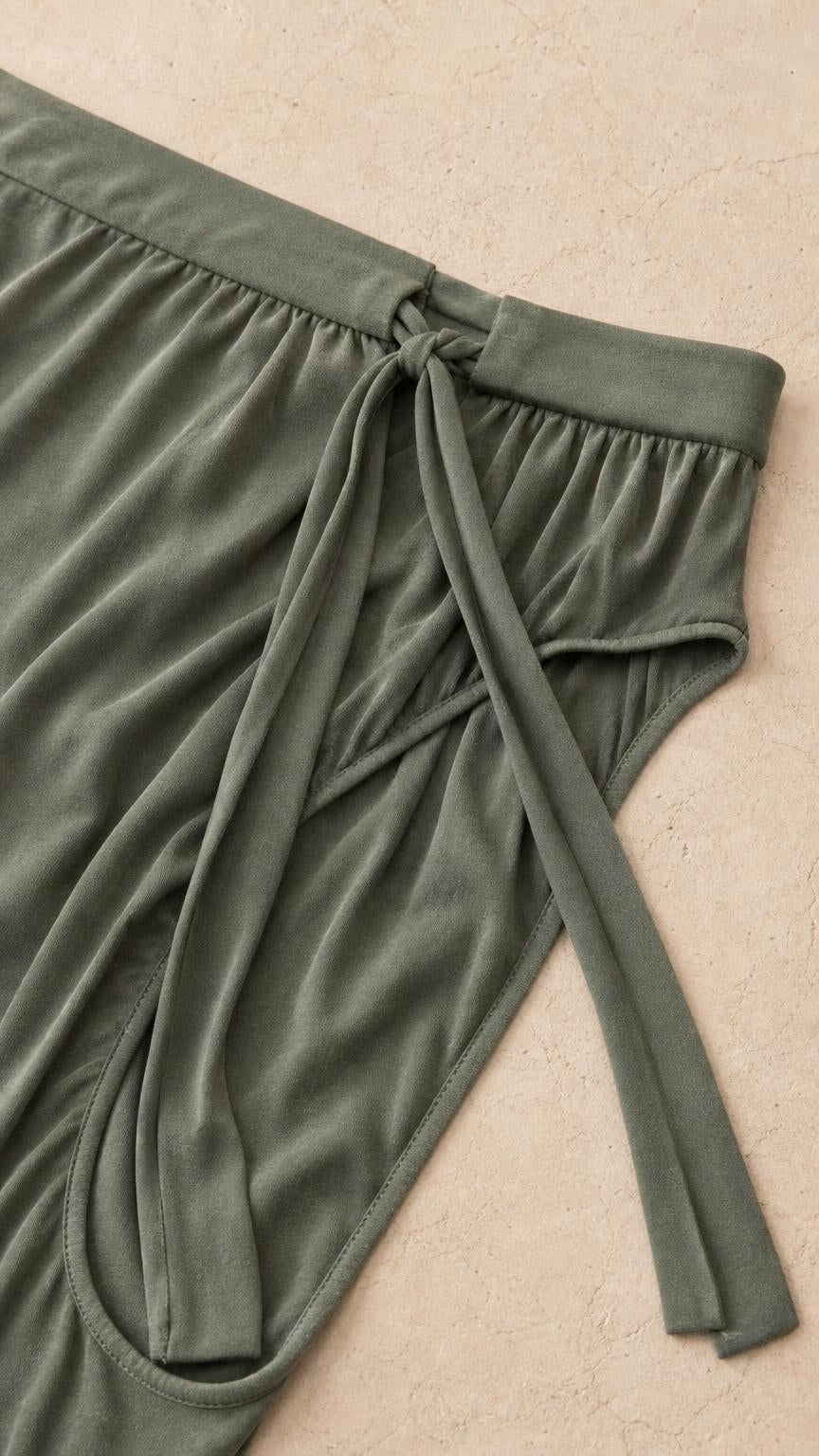 Women's Halter Crop Top and Wide Leg Pants Two-Piece Set
