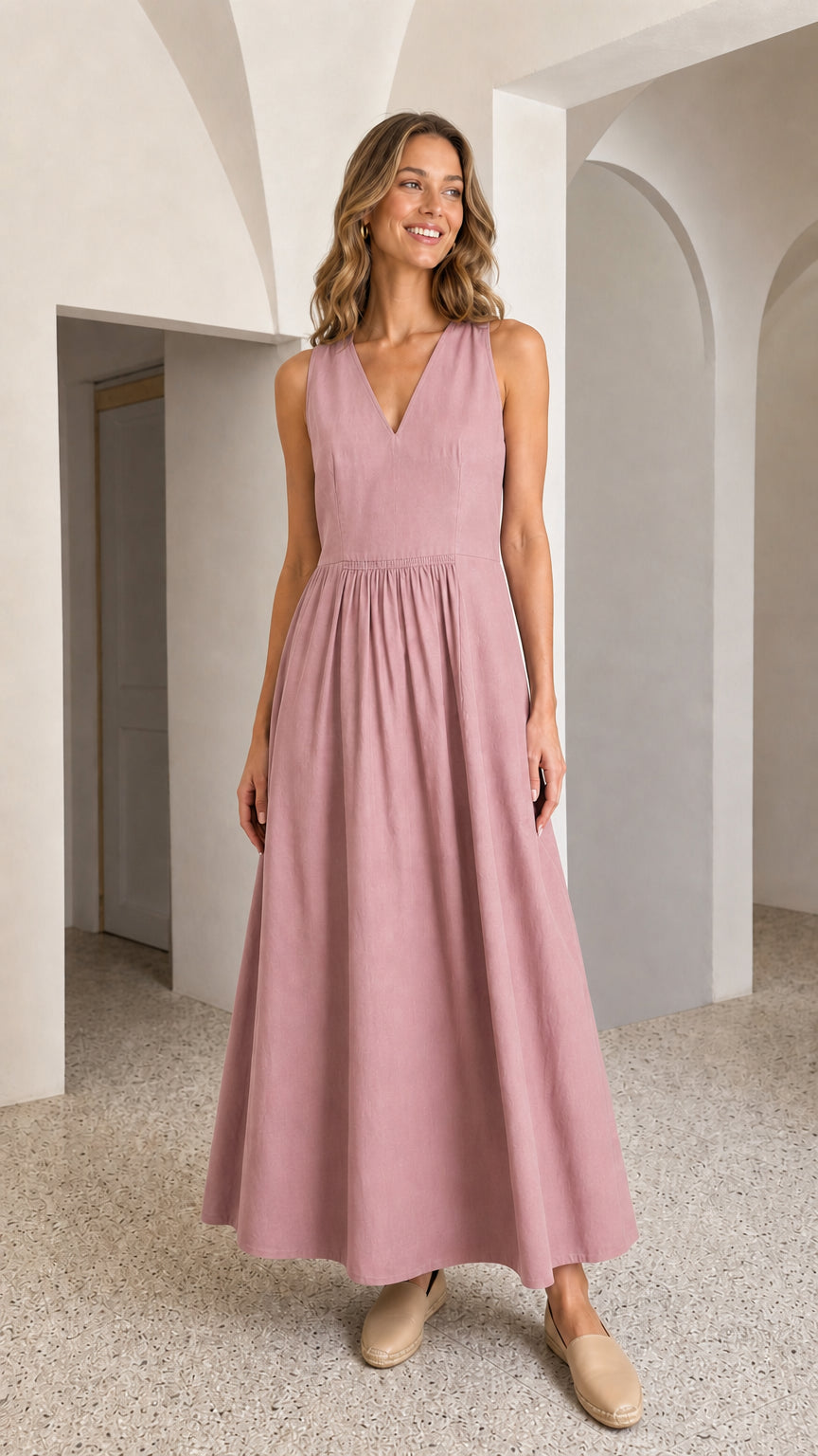 Women's V-Neck Sleeveless Pleated Maxi Dress
