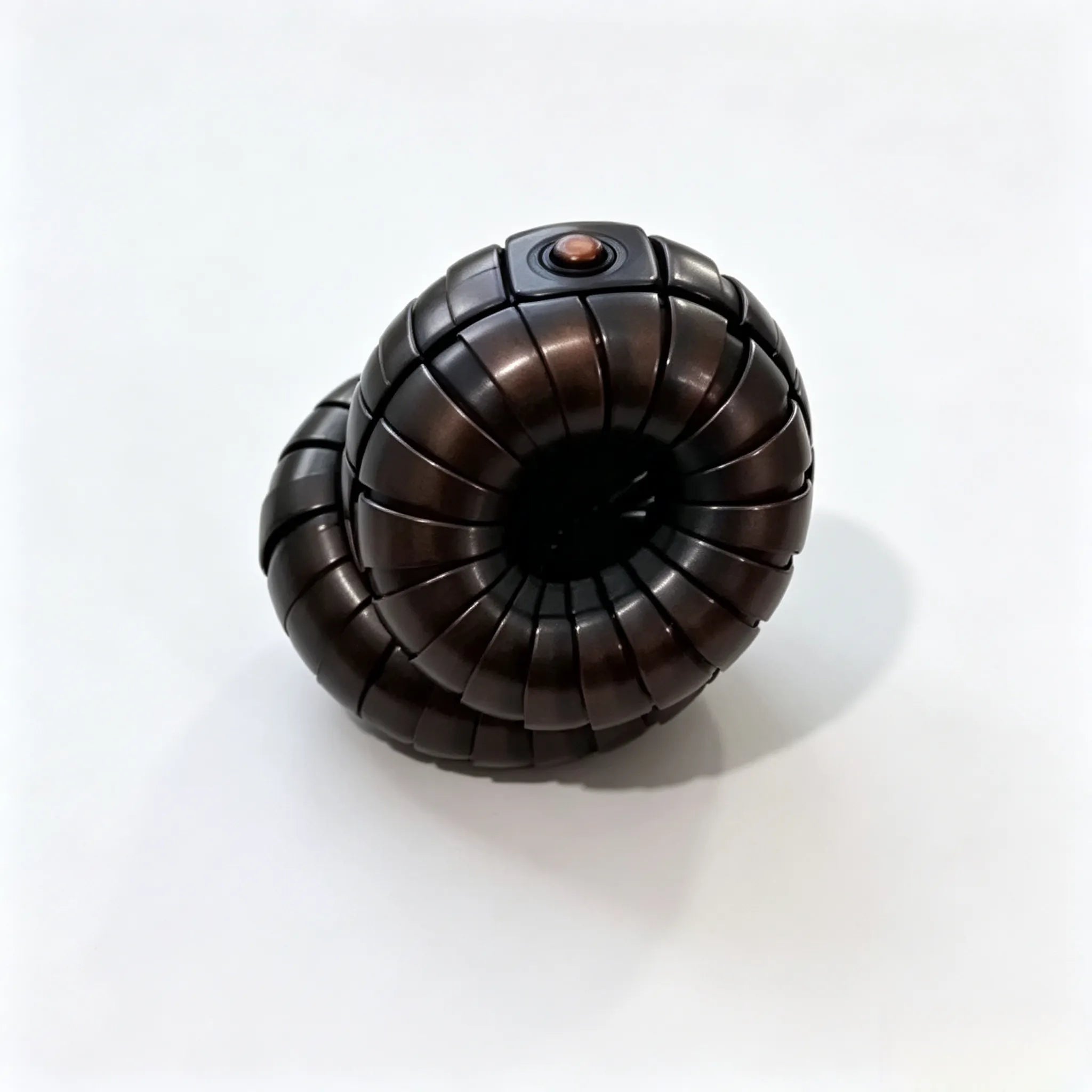 ⚙️ Transforming Mechanical Beast Desk Toy – Centipede